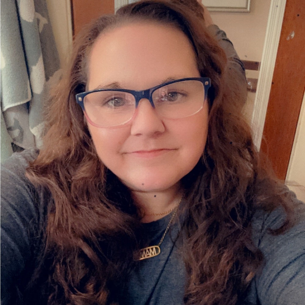 Meet your Posher, Meagan